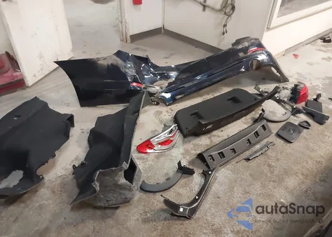 2020 BMW 530I xDrive z USA, uszkodzony, nr VIN WBAJR7C02LCD13276